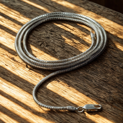 Uffizi™ Snake Bone Necklace